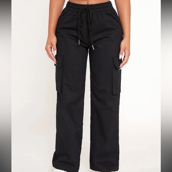 PETITE Drawstring Waist Flap Pocket Cargo Pants black - Picture 6 of 6